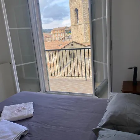 Deux Centre Historique Avec Ascenseur Et Garage Apartman Manosque