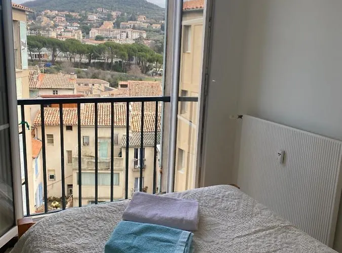 Deux Centre Historique Avec Ascenseur Et Garage * Manosque